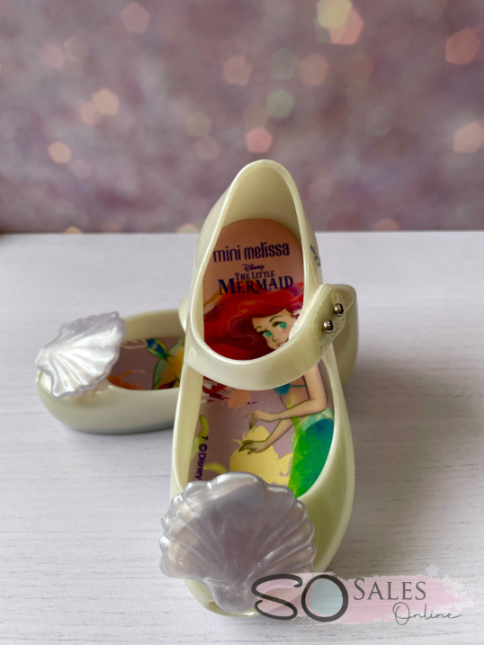 Jelly shoes de la Sirenita con Conchita