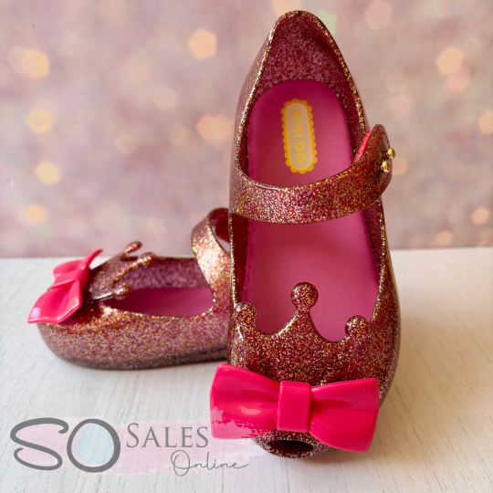 crown jelly shoes
